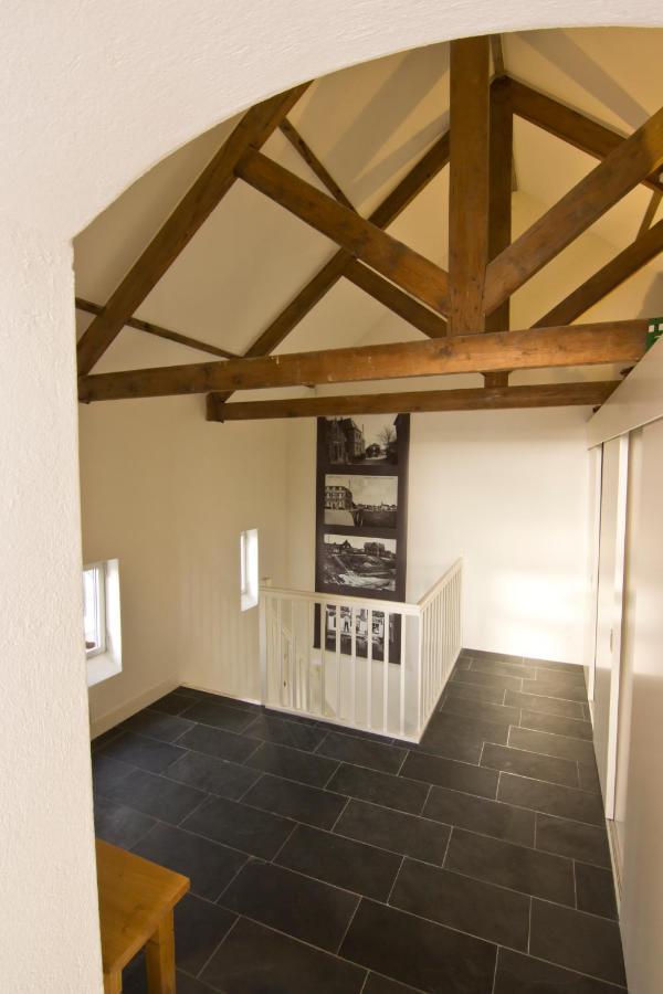 B&B Pompgebouw Aan De Rijn Tolkamer Bagian luar foto
