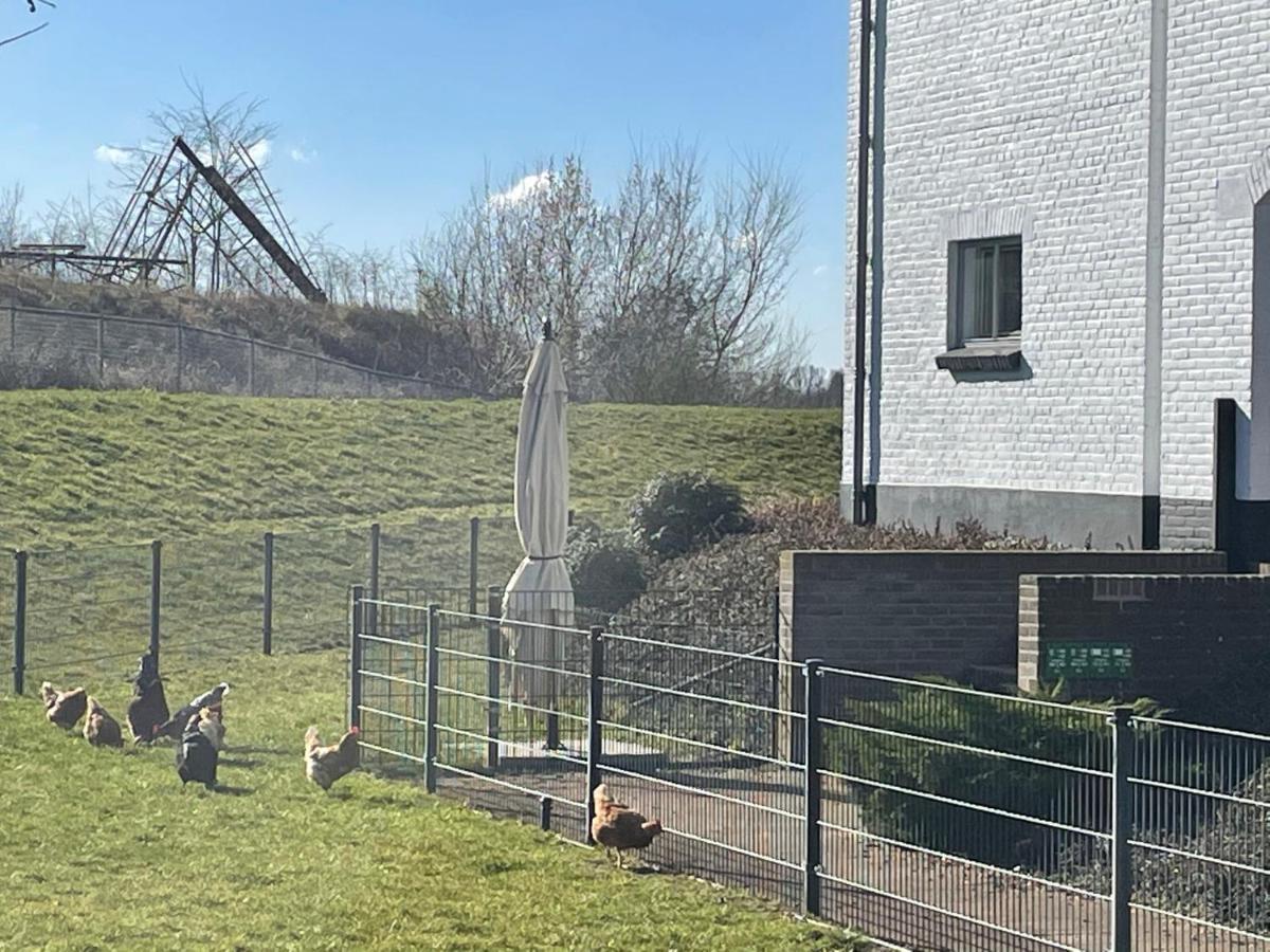 B&B Pompgebouw Aan De Rijn Tolkamer Bagian luar foto