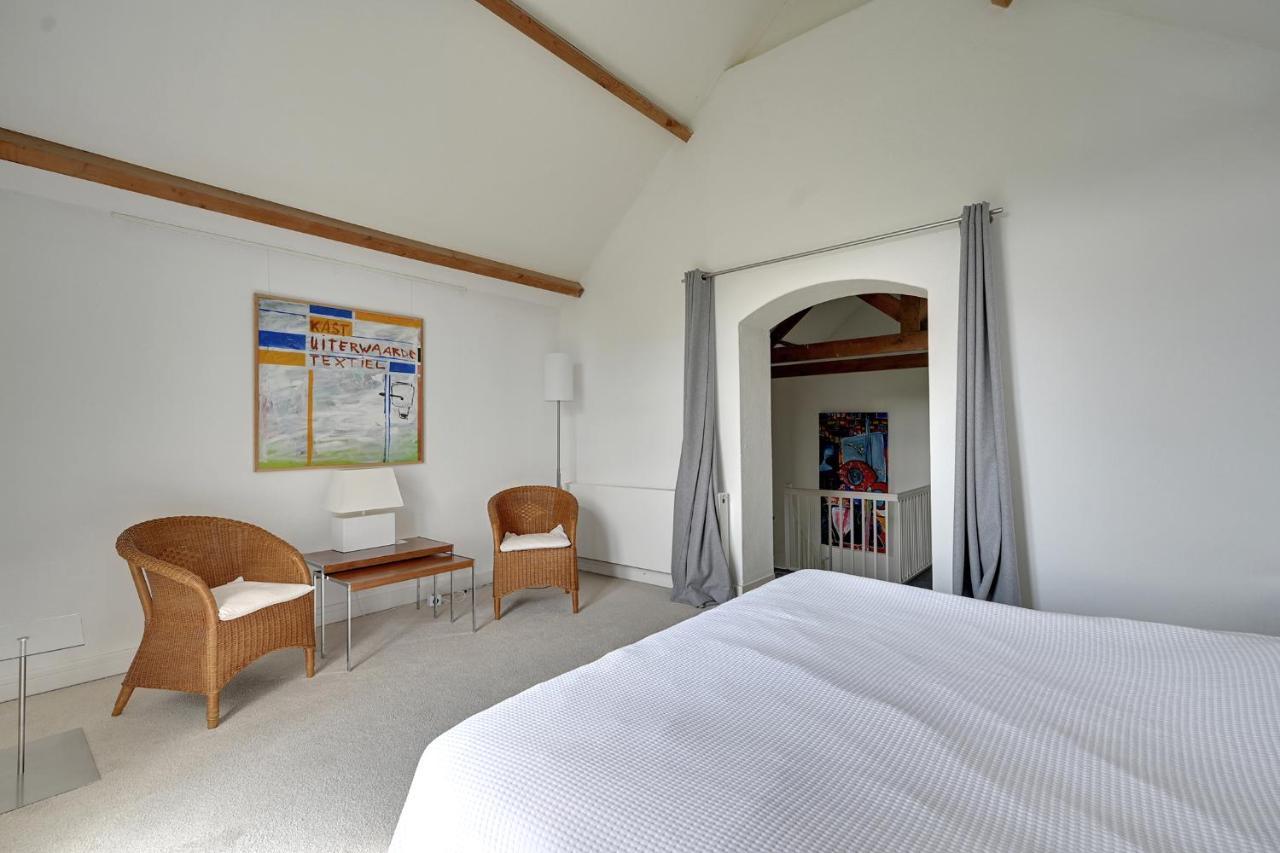 B&B Pompgebouw Aan De Rijn Tolkamer Bagian luar foto