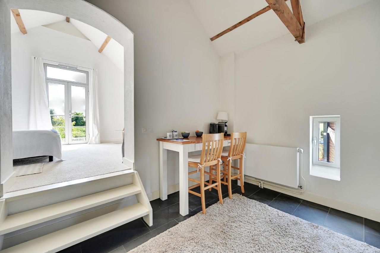 B&B Pompgebouw Aan De Rijn Tolkamer Bagian luar foto